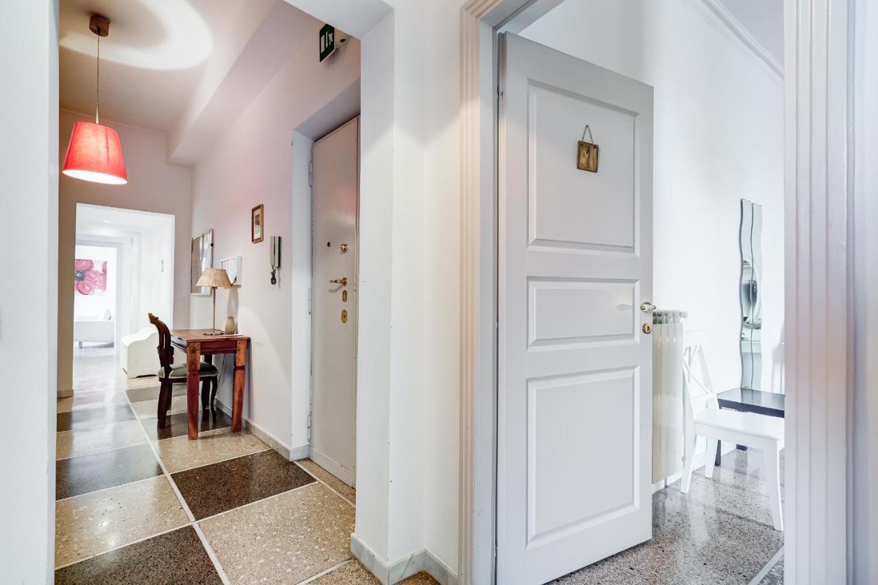 San Pietro 3 E Bagno In Camera Apartamento Roma